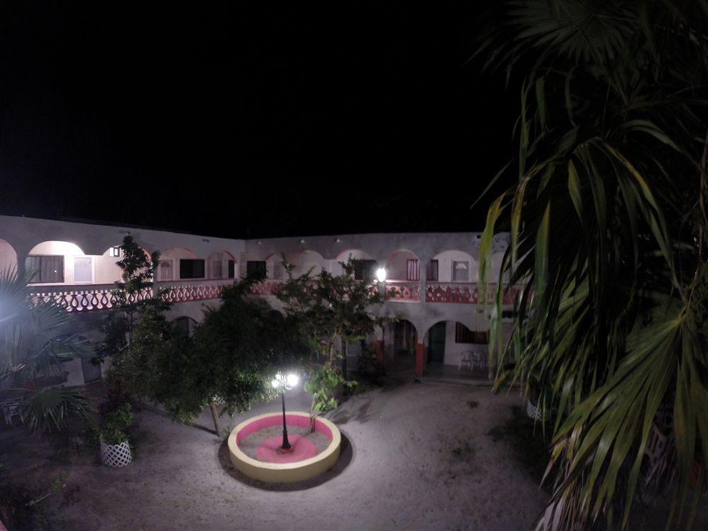Hotel Los Arcos Holbox Extérieur photo